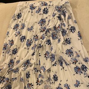 Floral Blue/White Skirt